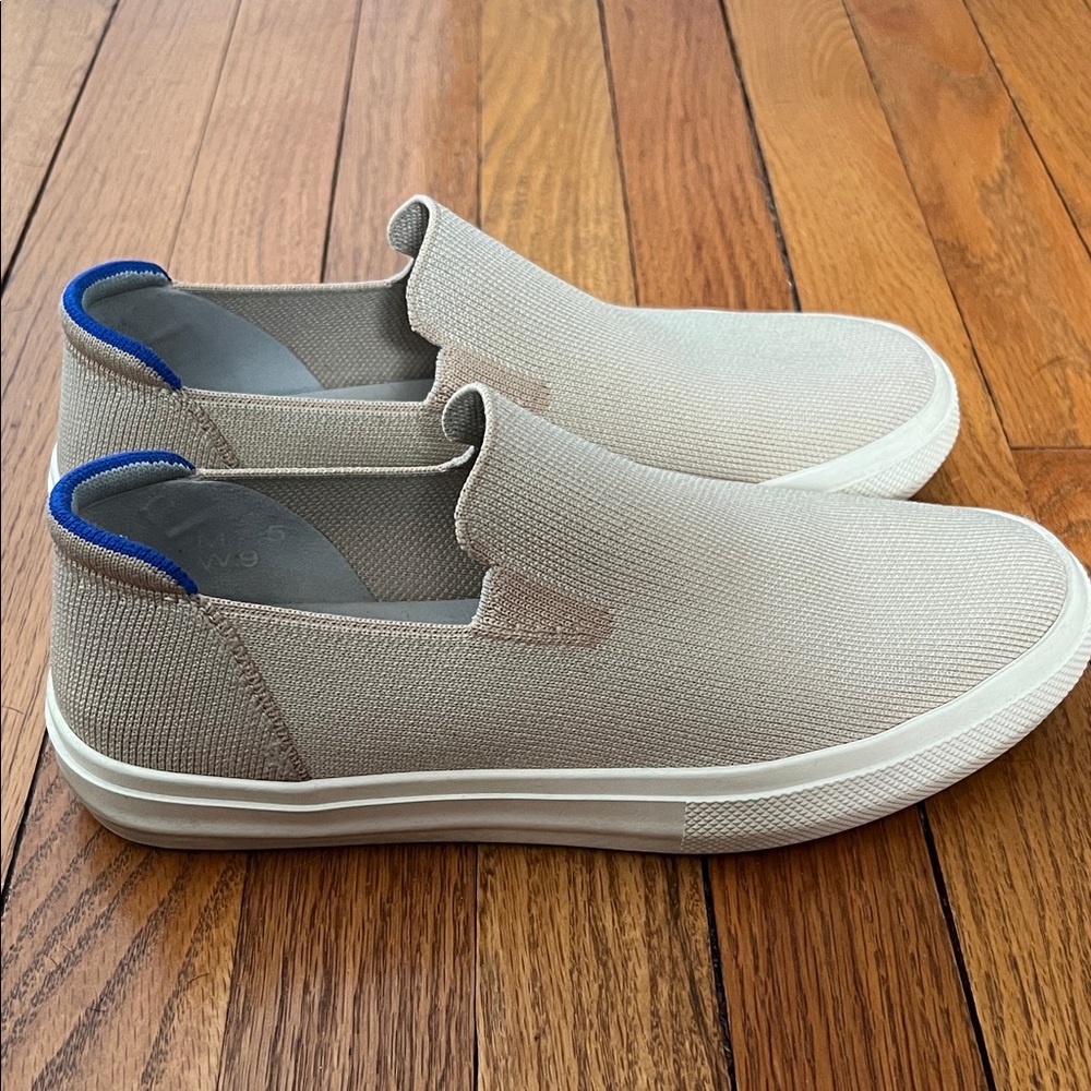 Rothy’s tan beige loafer sneaker 9